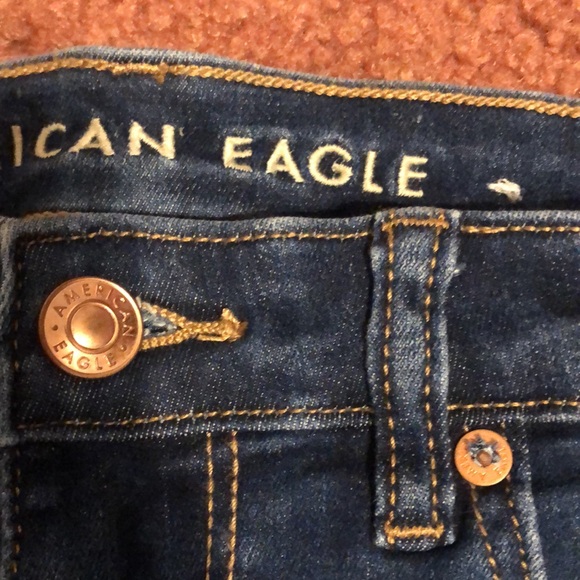 COPY - American Eagle Jean Shorts - Picture 3 of 7